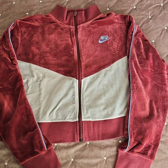 Nike Jacket Women's Large Sports Velour Color block Cropped Red Size L - Picture 1 of 5